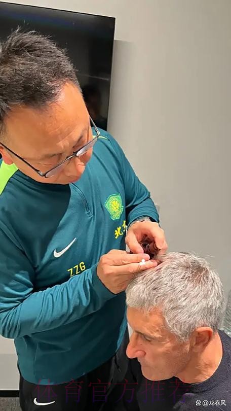 手球判点+绝杀被吹!皇马2遭争议判罚 安帅罕见开炮 手球判点+绝杀被吹!皇马2遭争议判罚 安帅罕见开炮